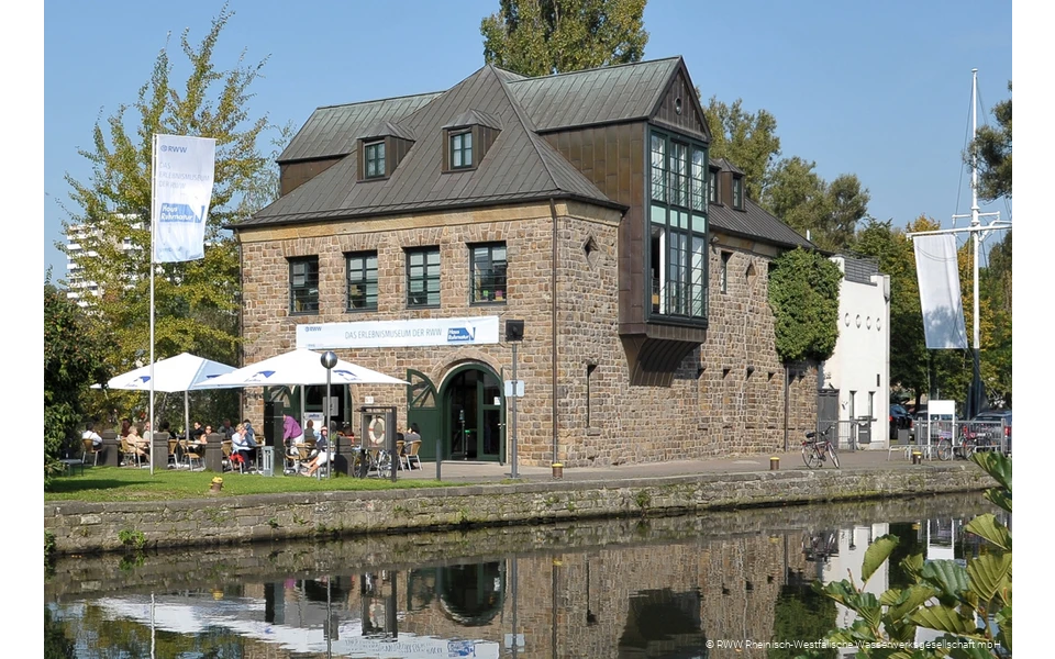 Außenansicht des Insel Bistros in Mülheim an der Ruhr