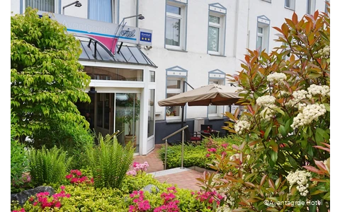 Eingang des Avantgarde Hotels in Hattingen