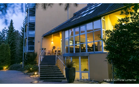 Außenansicht des Wald & Golfhotel Lottental in Bochum