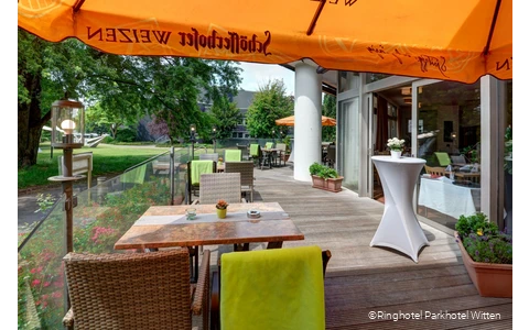 Terrasse des Ringhotel Parkhotel in Witten