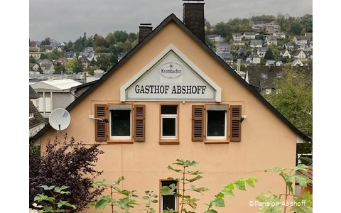 Außenansicht der Pension Abshoff in Meschede