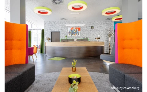 Hotelempfang des Ibis Styles in Arnsberg