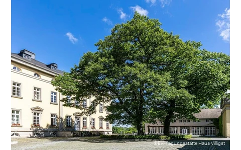 Außenbereich der Ev. Tagungsstätte Haus Villigst in Schwerte