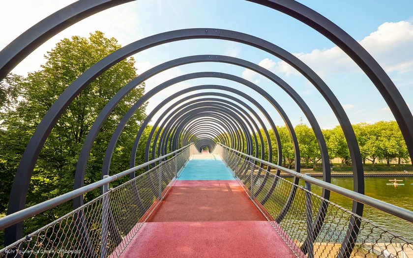 Slinky Springs to Fame, Oberhausen
