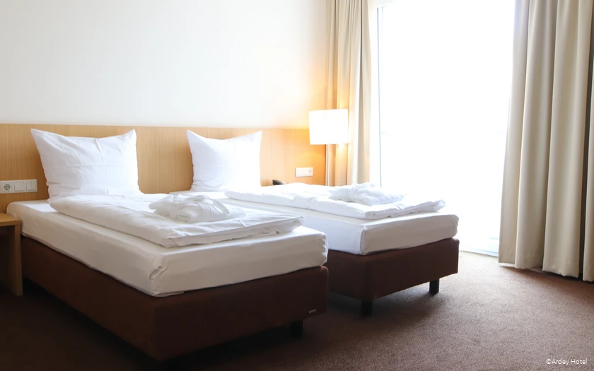 Zweibettzimmer im Ardey Hotel in Witten