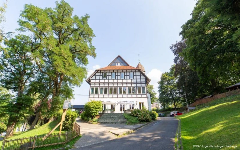 Außenansicht des SGV Jugendhofs in Arnsberg