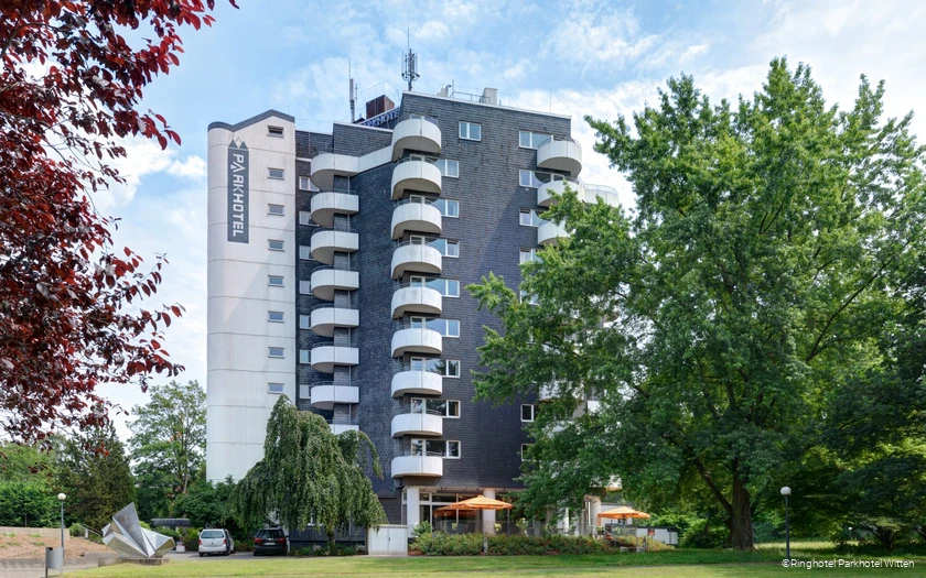 Außenansicht des Ringhotel Parkhotel in Witten