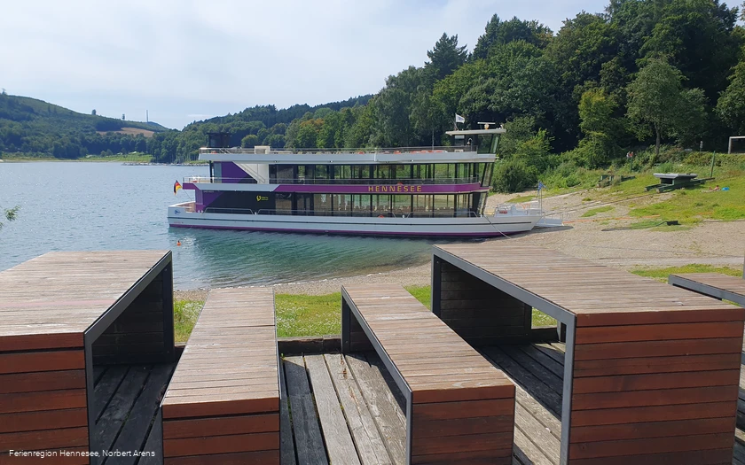 EMS Hennesee 