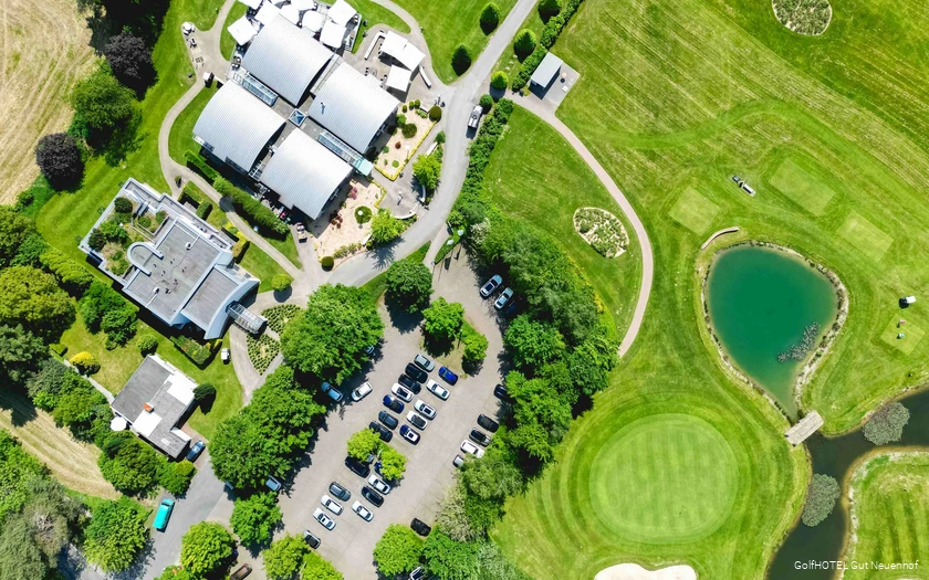 Fröndenberg, GolfHOTEL Gut Neuenhof, 9