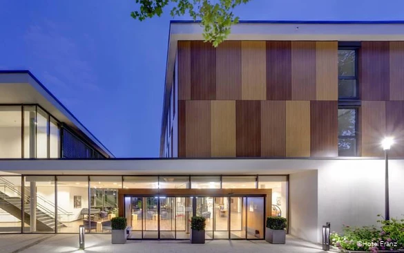 Außenansicht des Hotels Franz in Essen