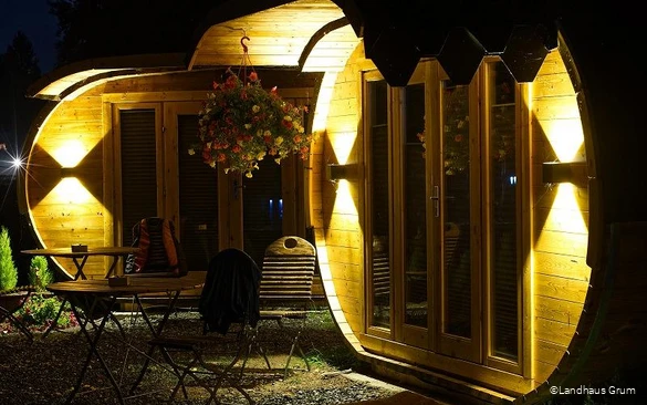 Außenansicht Landhaus Grum in Hattingen bei Nacht