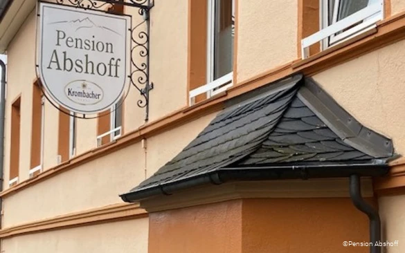 Außenansicht der Pension Abshoff in Meschede