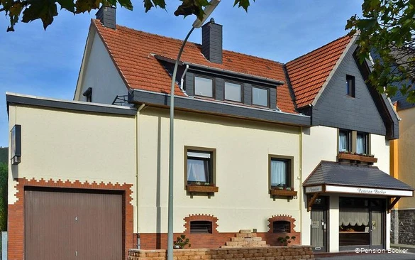 Außenansicht der Pension Becker in Arnsberg