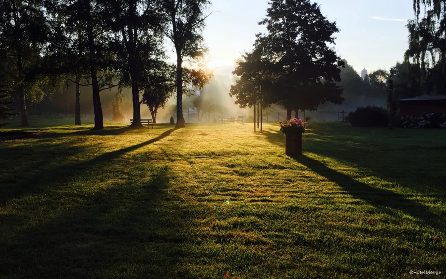 Garten des Hotel & Restaurant Menge in Arnsberg