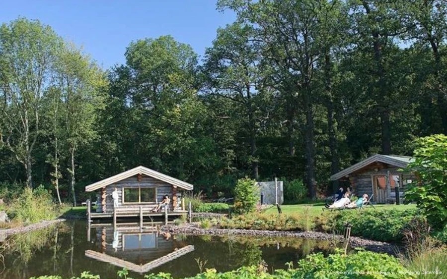 Außenbereich des Freizeitbads Nass in Arnsberg